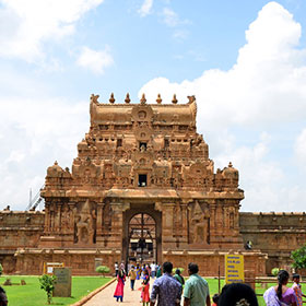 brihadeeswarar temple