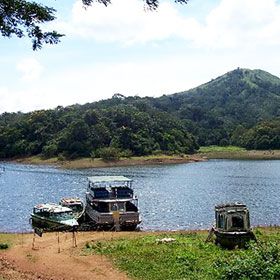 periyar lake